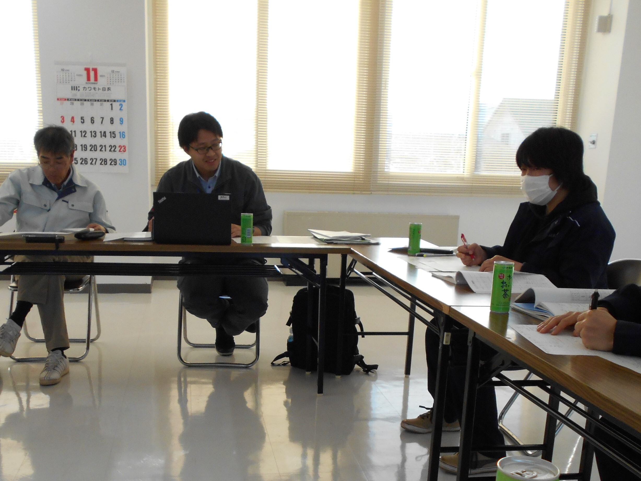 ［写真のタイトルを入力］